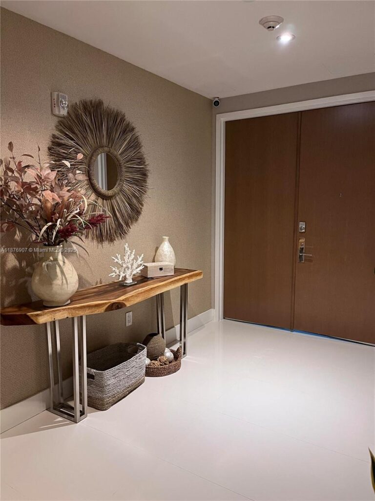 10201 Collins Ave # 301, Bal Harbour FL 33154