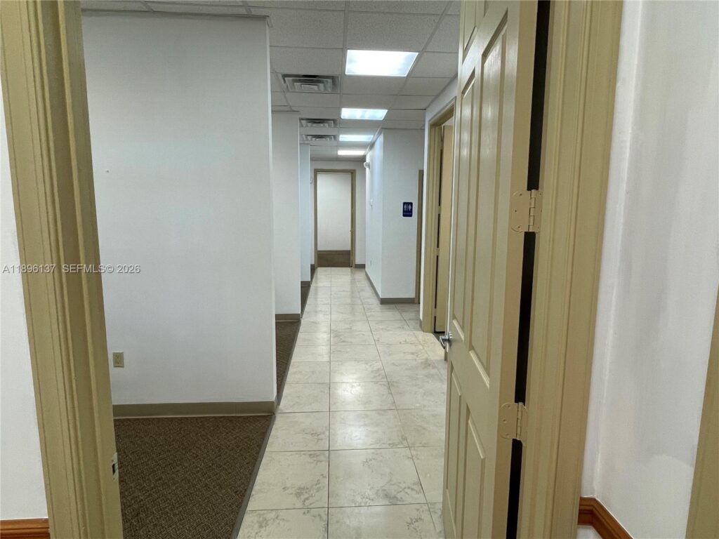 5501 N University Dr # 103, Coral Springs FL 33067