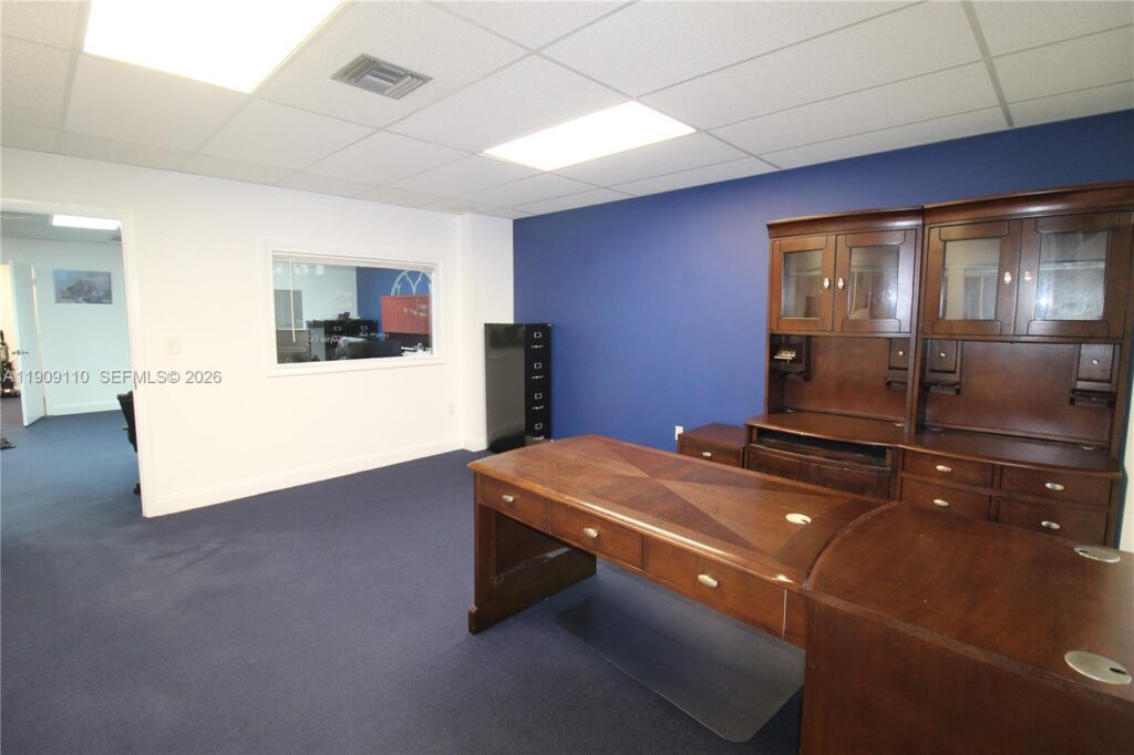 10011 Pines Blvd # 102, Pembroke Pines FL 33024