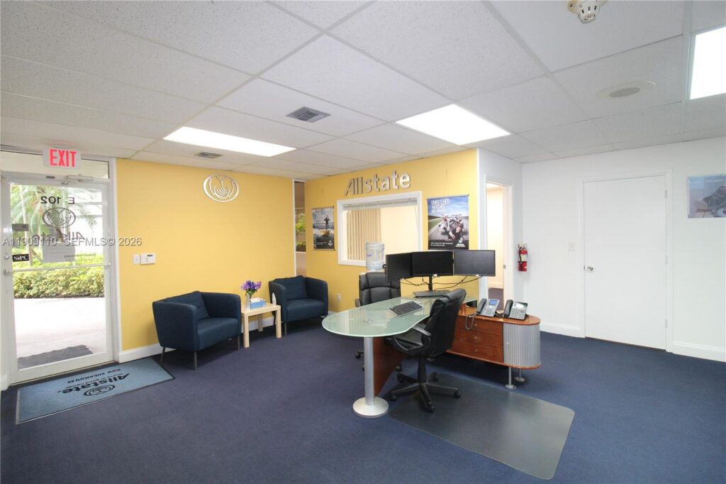 10011 Pines Blvd # 102, Pembroke Pines FL 33024