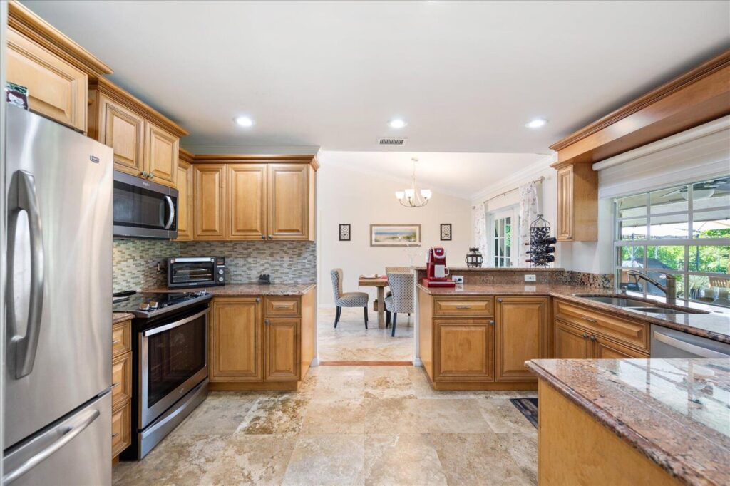 13889 Geranium Place, Wellington FL 33414