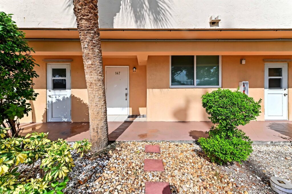 4500 N Federal Highway # 147f, Lighthouse Point FL 33064