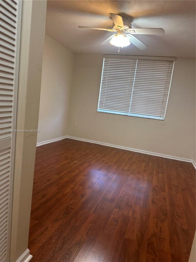 4828 N State Road 7 # 8107, Coconut Creek FL 33073