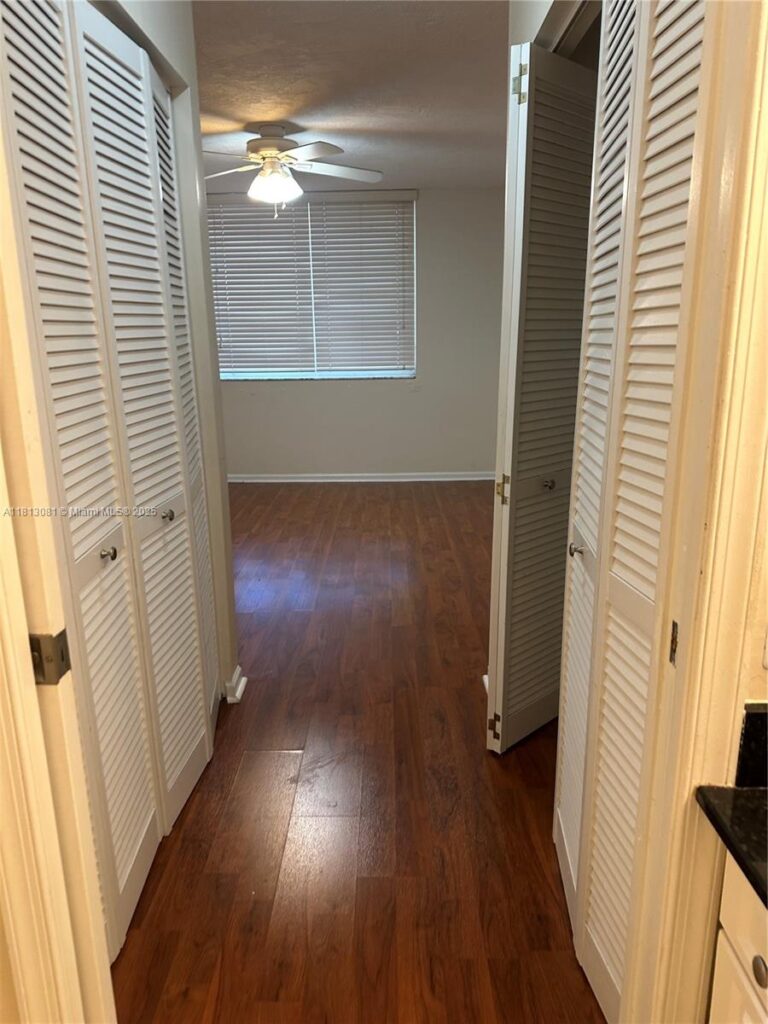 4828 N State Road 7 # 8107, Coconut Creek FL 33073