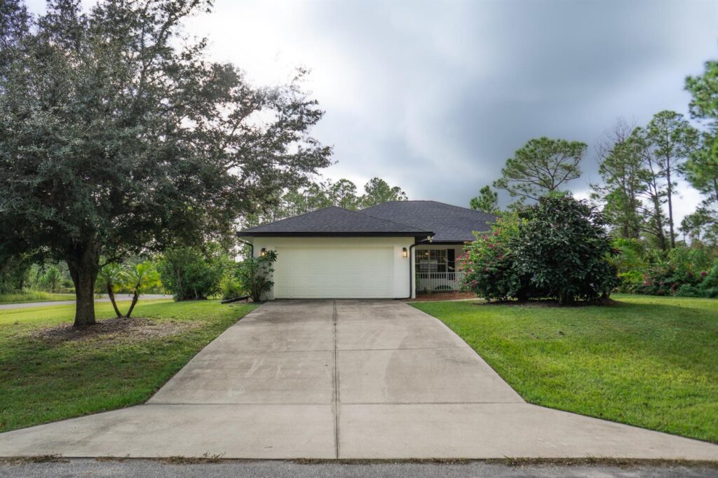 9134 Oviedo Street, Sebring FL 33872