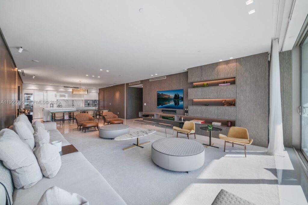 10201 Collins Ave # 807, Bal Harbour FL 33154