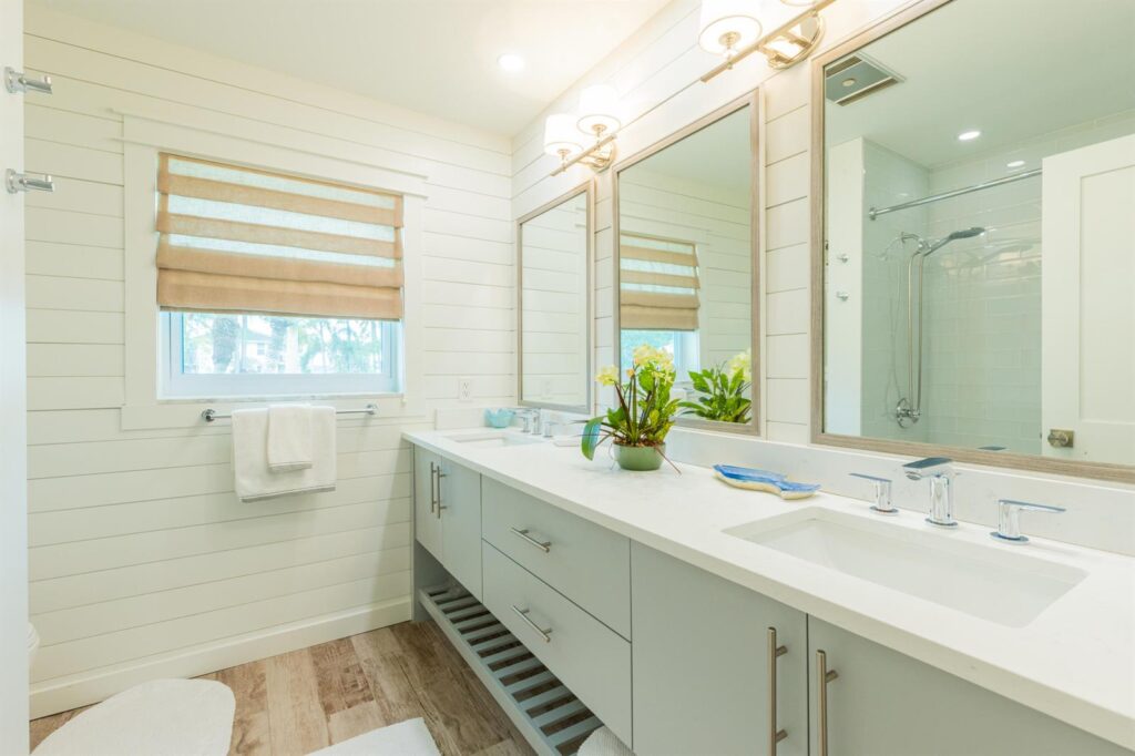 1967 NW Palmetto Terrace, Stuart FL 34994