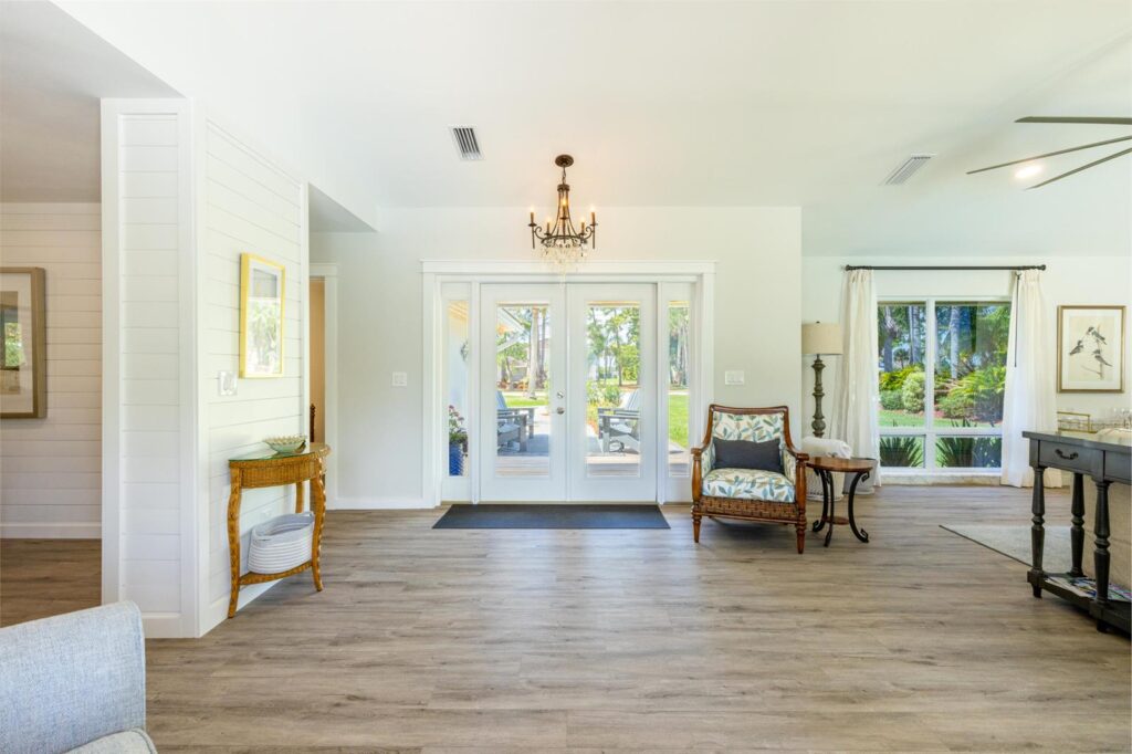 1967 NW Palmetto Terrace, Stuart FL 34994