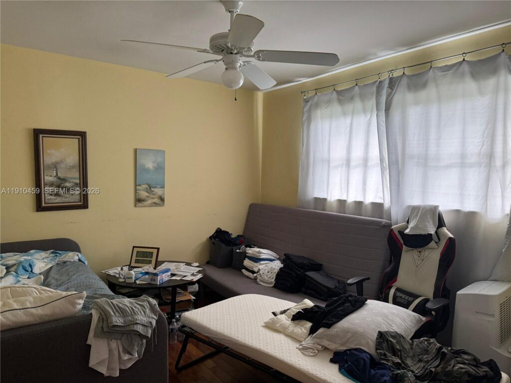 2444 Polk St # 210, Hollywood FL 33020
