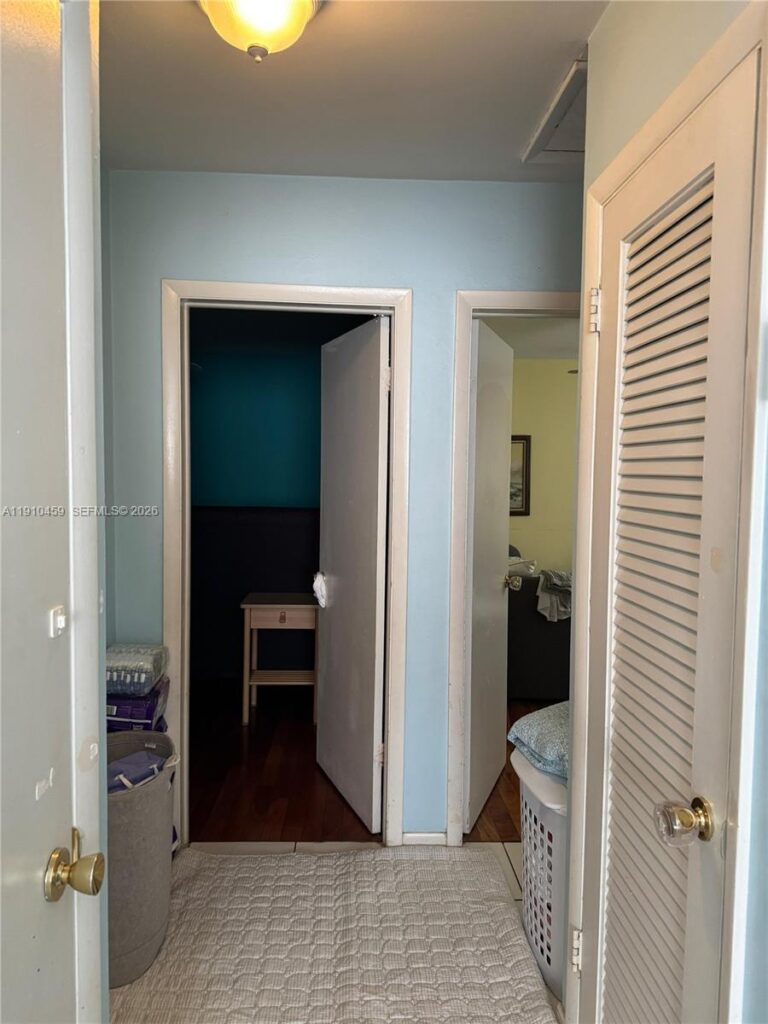 2444 Polk St # 210, Hollywood FL 33020