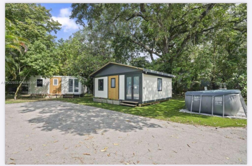 3460 70th Avenue NE, Naples FL 34120