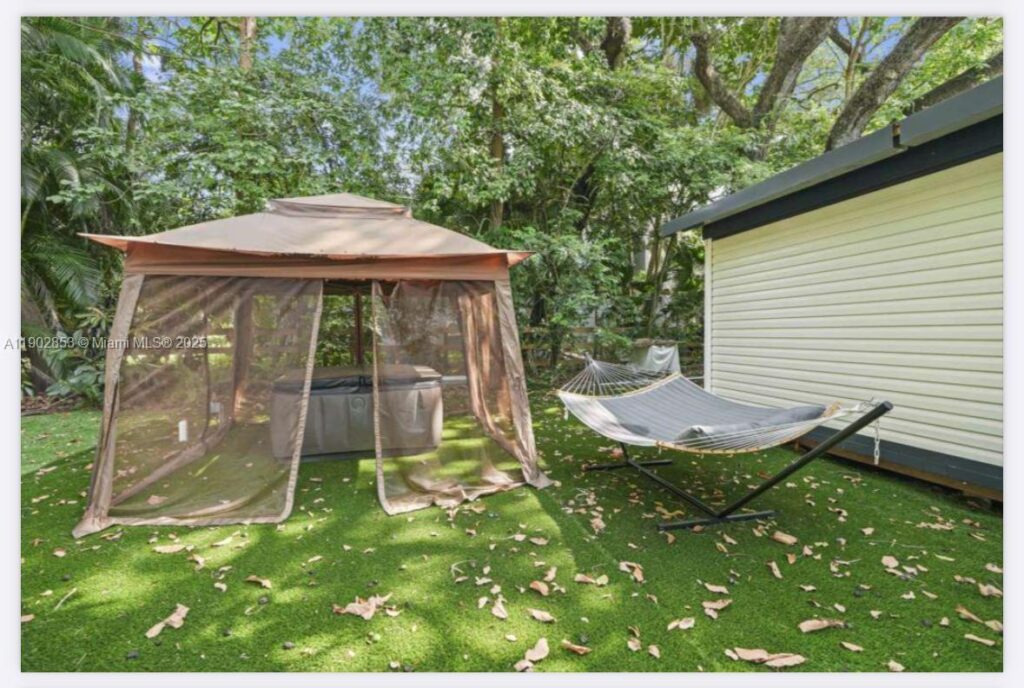 3460 70th Avenue NE, Naples FL 34120