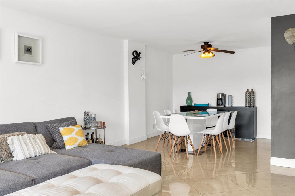 1111 S Ocean Boulevard # 420, Boca Raton FL 33432