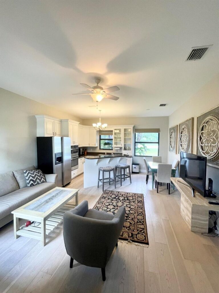 15590 Hawker Lane, Wellington FL 33414
