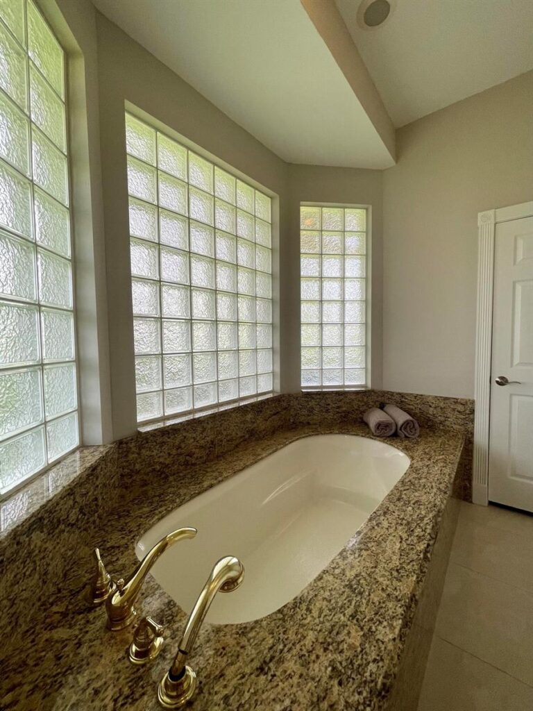 15590 Hawker Lane, Wellington FL 33414