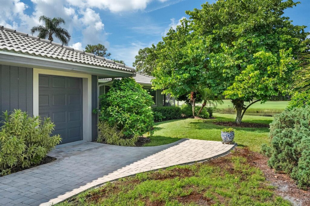 1423 SW Troon Circle, Palm City FL 34990