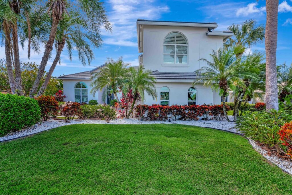 3225 SE Braemar Way, Port St. Lucie FL 34952