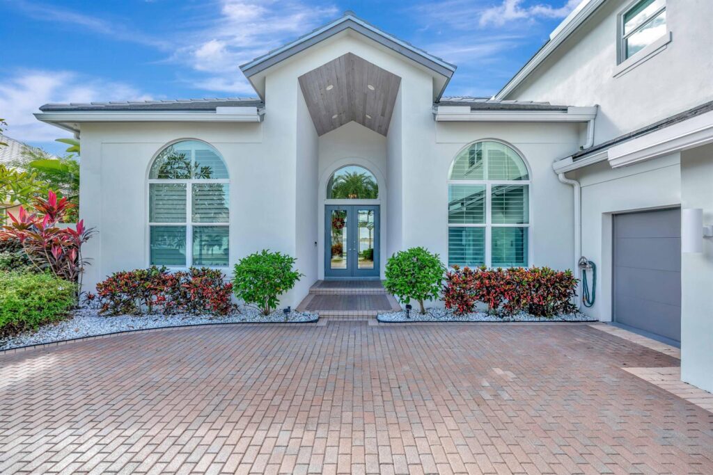 3225 SE Braemar Way, Port St. Lucie FL 34952
