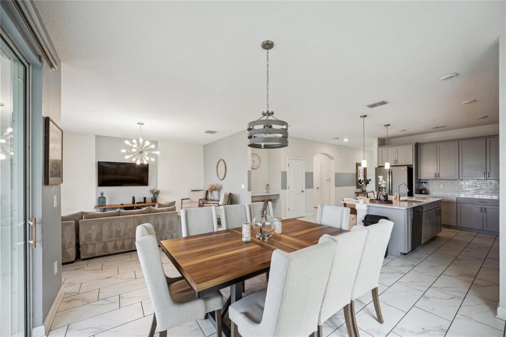 8944 Cabot Cliffs Drive, Davenport FL 33896