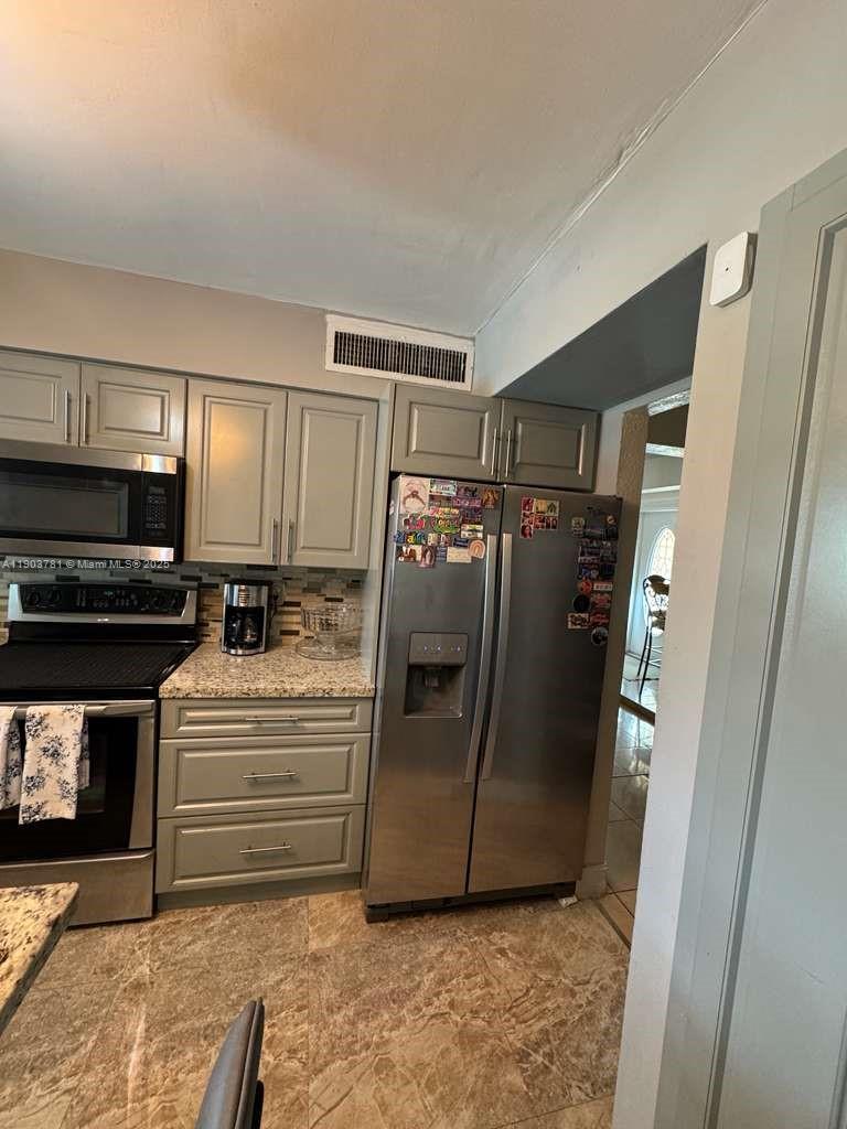 6391 SW 34th St, Miramar FL 33023