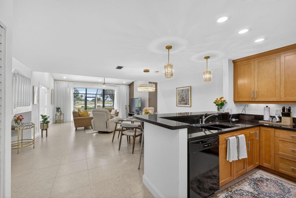 479 Prestwick Circle, Palm Beach Gardens FL 33418