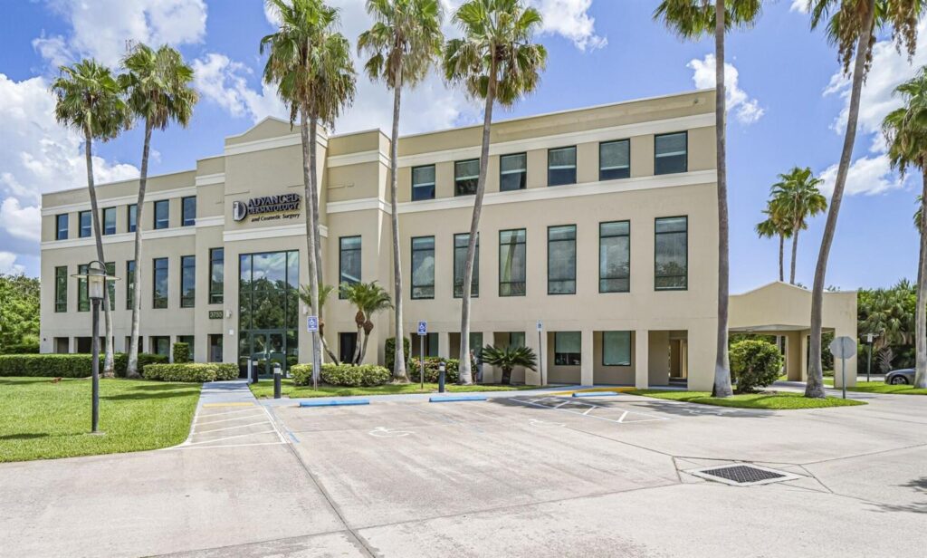 3755 7th Terrace Suite P, Vero Beach FL 32960