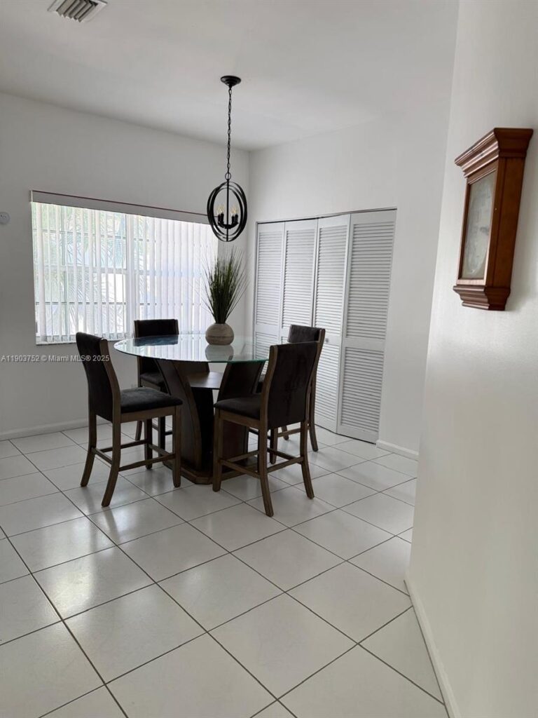 11690 Briarwood Cir # 4, Boynton Beach FL 33437