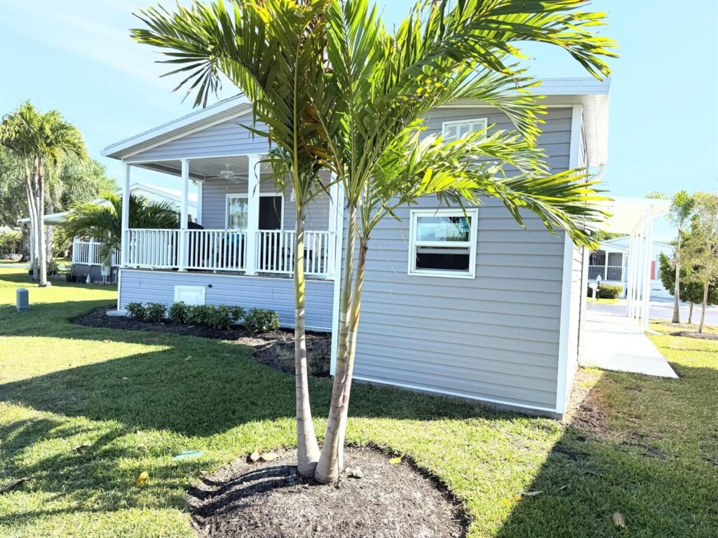 6881 NW 43rd Terrace, Coconut Creek FL 33073