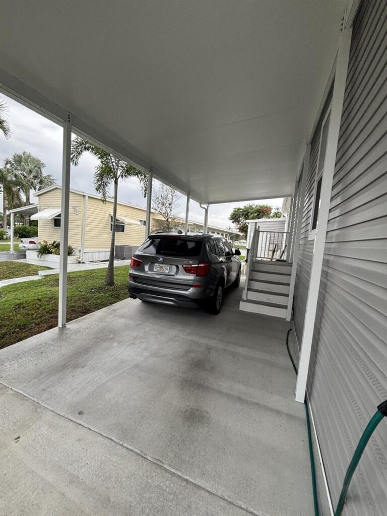 6881 NW 43rd Terrace, Coconut Creek FL 33073