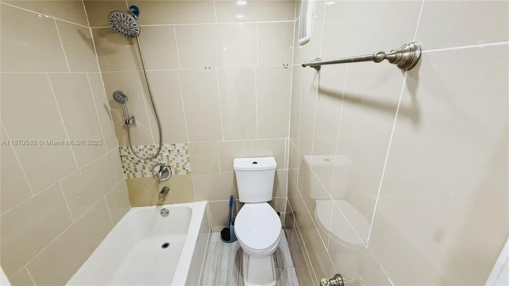 13101 Memorial Hwy # 104, North Miami FL 33161