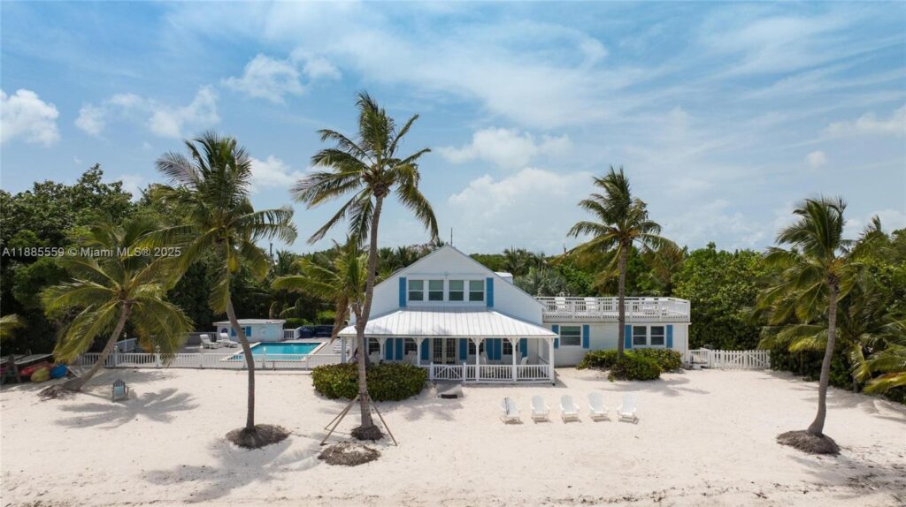 109 Columbus Dr, Islamorada FL 33036