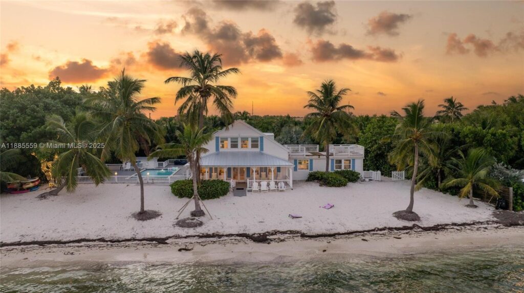 109 Columbus Dr, Islamorada FL 33036