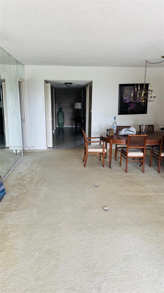 3150 N Palm Aire Dr # 801, Pompano Beach FL 33069