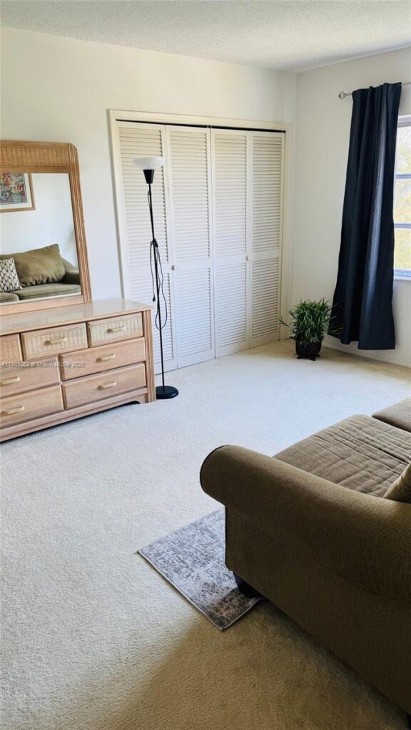 3150 N Palm Aire Dr # 801, Pompano Beach FL 33069