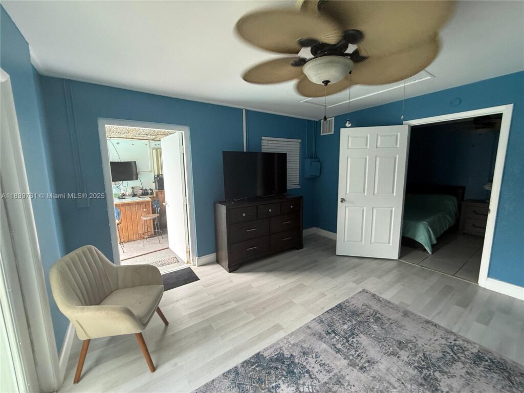1708 S Saint Lucie Ct, Fort Pierce FL 34949