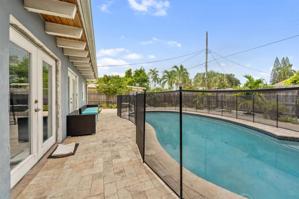 808 Wright Drive, Lake Worth FL 33461