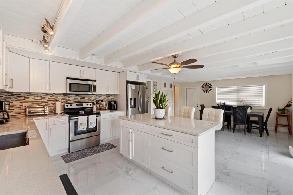808 Wright Drive, Lake Worth FL 33461