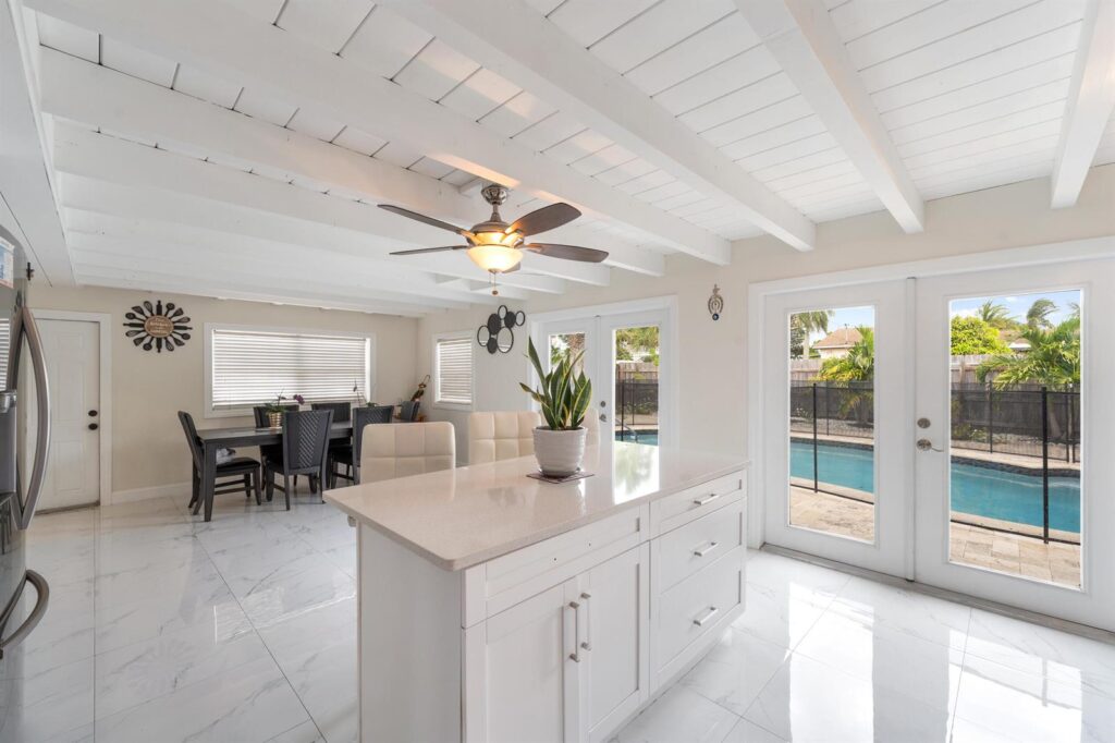 808 Wright Drive, Lake Worth FL 33461