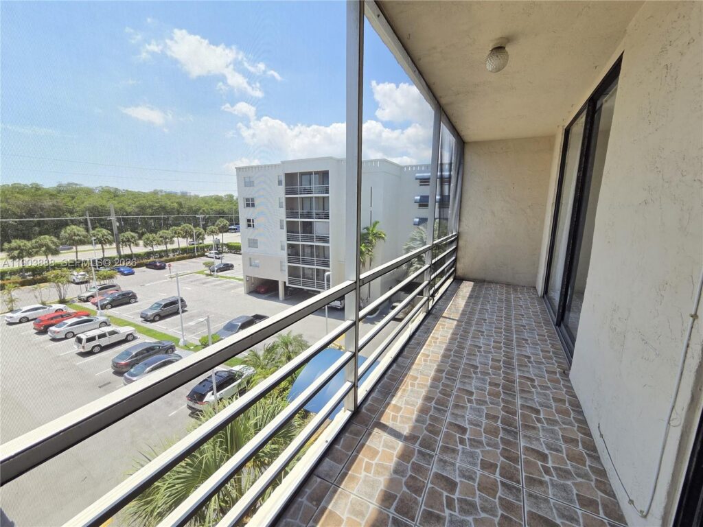 2821 N Miami Beach Blvd # 5O, North Miami Beach FL 33160