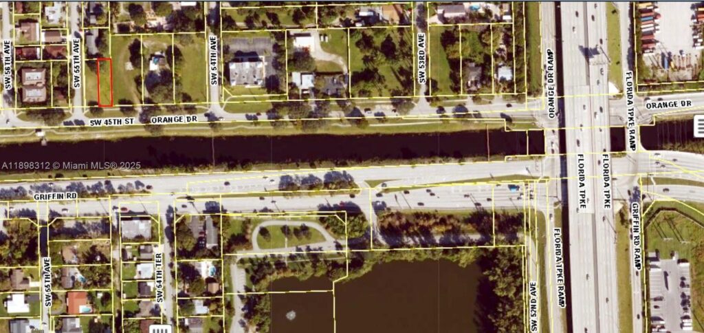 SW 45th St, Davie FL 33314