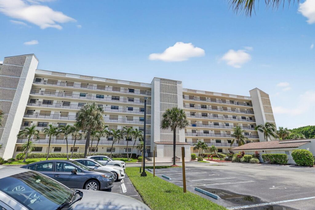 10310 S Ocean Drive # 610, Jensen Beach FL 34957