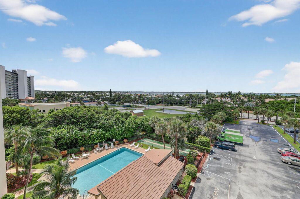 10310 S Ocean Drive # 610, Jensen Beach FL 34957