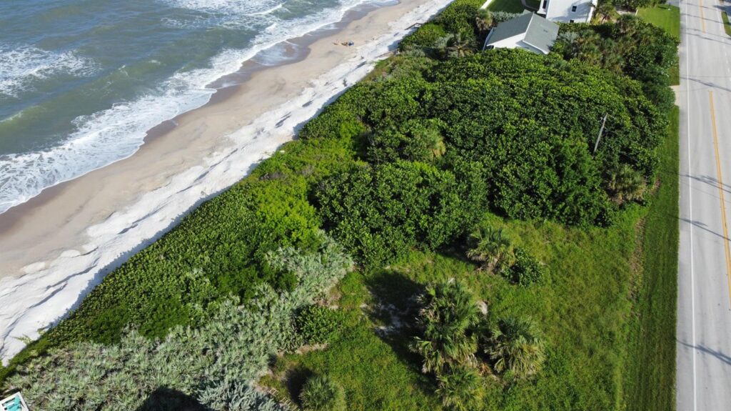 7703 S Hwy A1a, Melbourne Beach FL 32951
