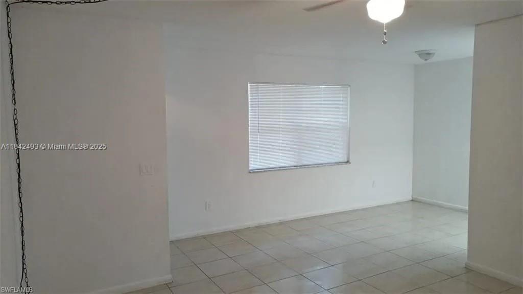 2524 Congress St # 4, Other City – In The State Of Florida FL 33901