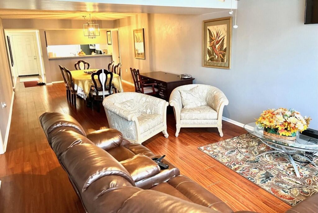 3500 Whitehall Drive N # 202, West Palm Beach FL 33401