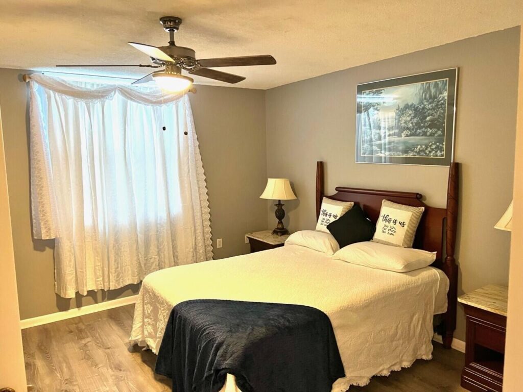 3500 Whitehall Drive N # 202, West Palm Beach FL 33401