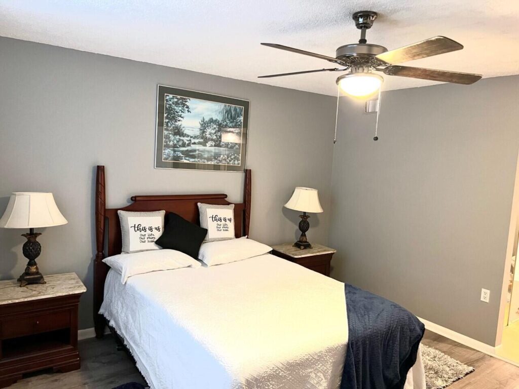 3500 Whitehall Drive N # 202, West Palm Beach FL 33401