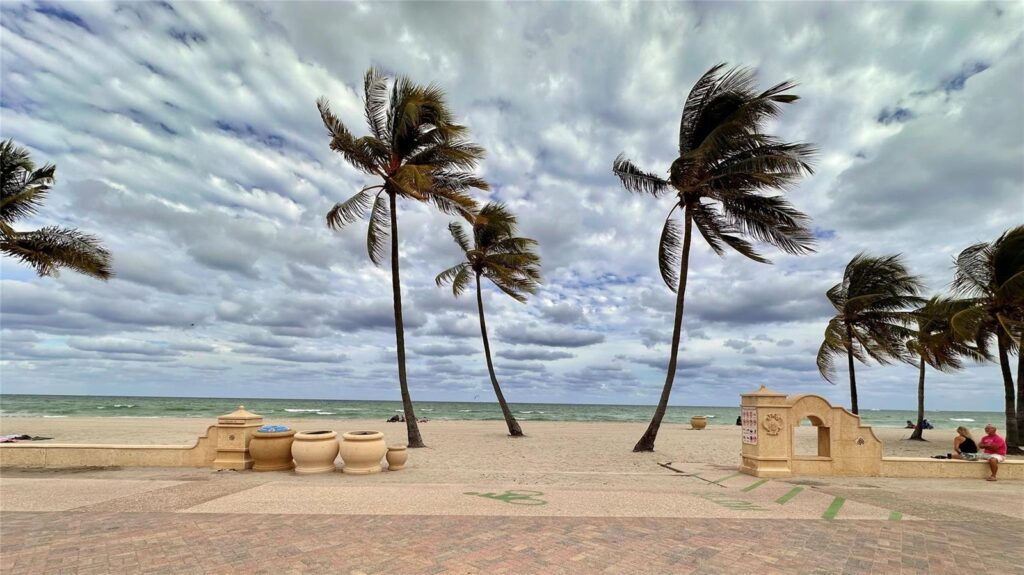 2212 N Surf Road, Hollywood FL 33019