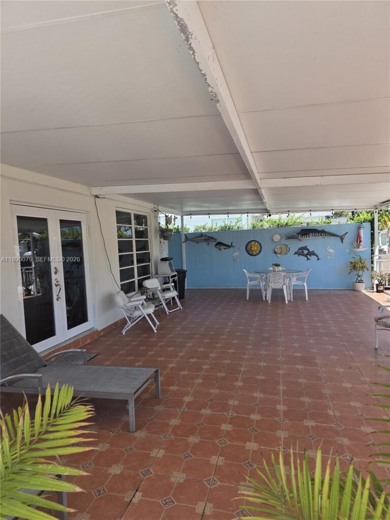 12941 Auralia Rd, North Miami FL 33181