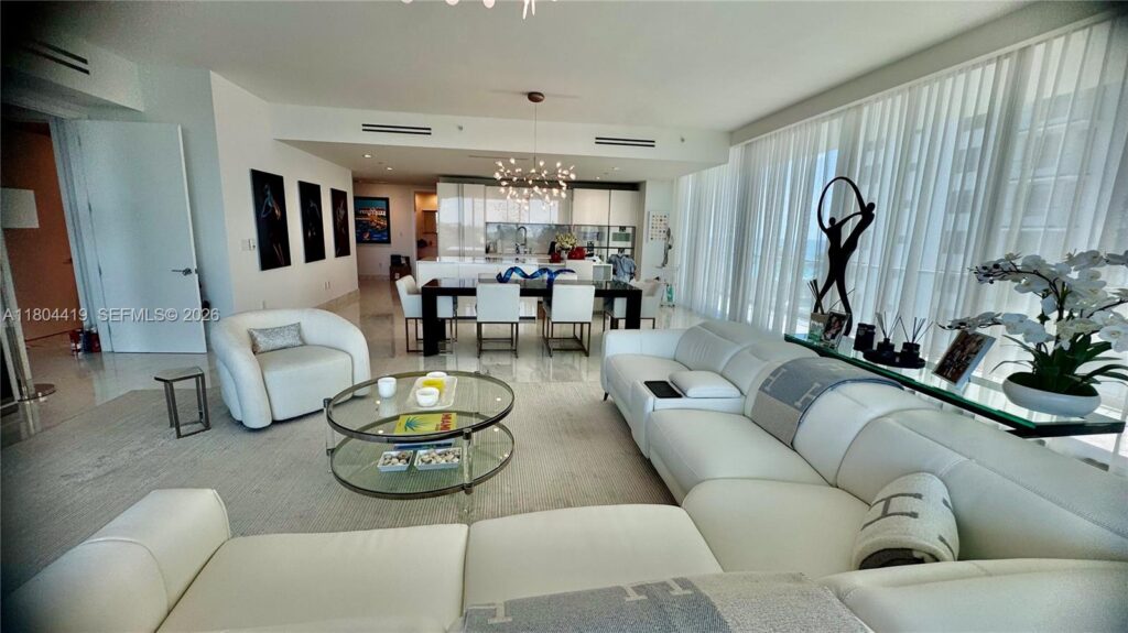 10201 Collins Ave # 511, Bal Harbour FL 33154